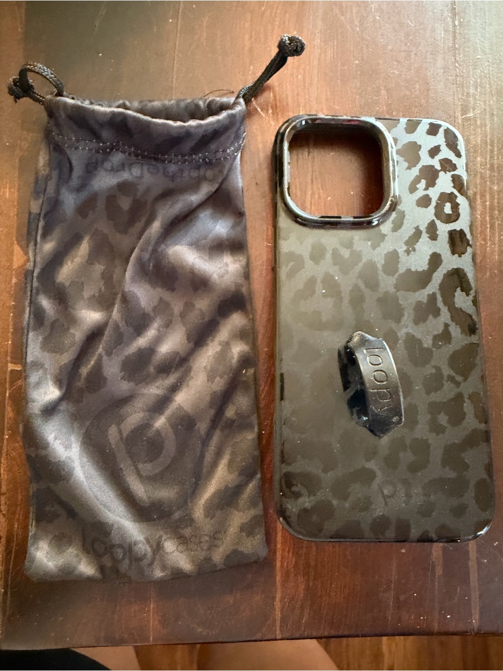 16 pro max Loopy Case Black Leopard Print iPhone Case with Loopy Ring